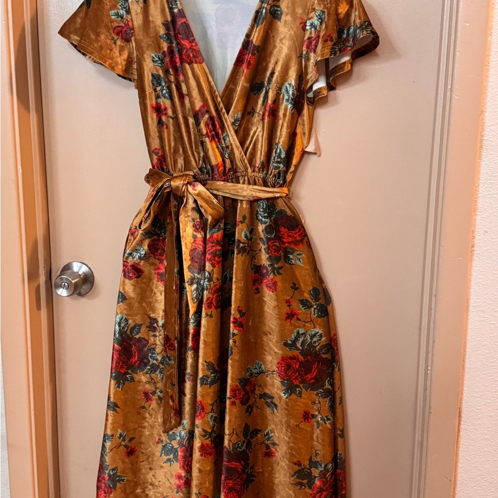 Modcloth A Line velvet Mustard Floral Wrap Midi Dress Small New without tag - Picture 9 of 10